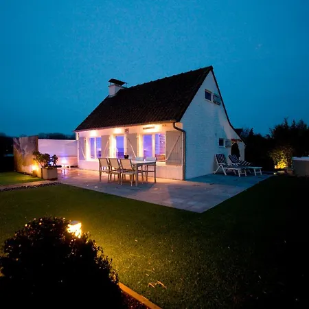 Seanooz - Wellness Overnachting Met Prive Bioscoop Aan Ferienhaus